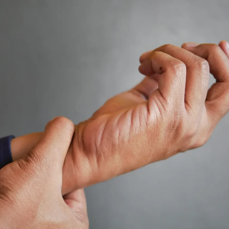 man-suffering-pain-in-hand-close-up-2026-03-17-03-33-04-utc